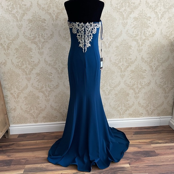 BNWT La Femme beaded gown - Picture 4 of 9